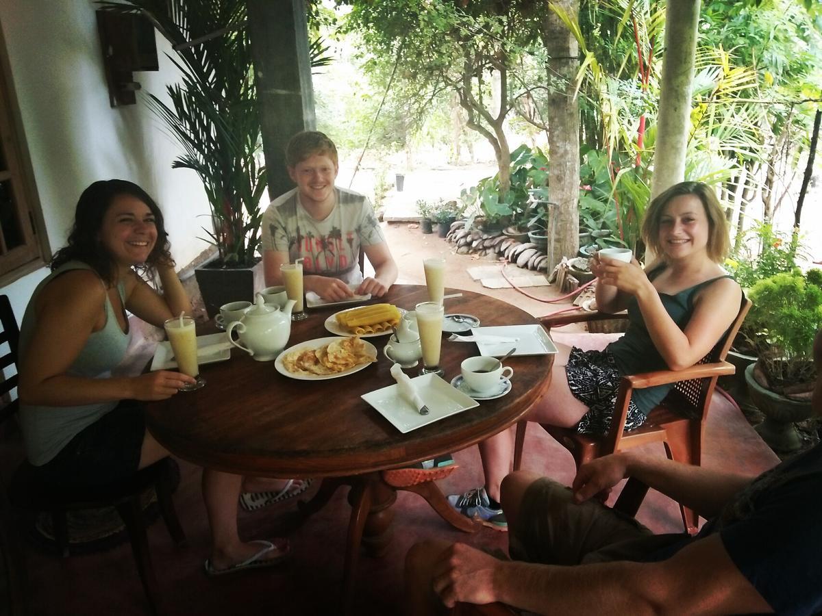 Sigiriya River Side Villa Ngoại thất bức ảnh