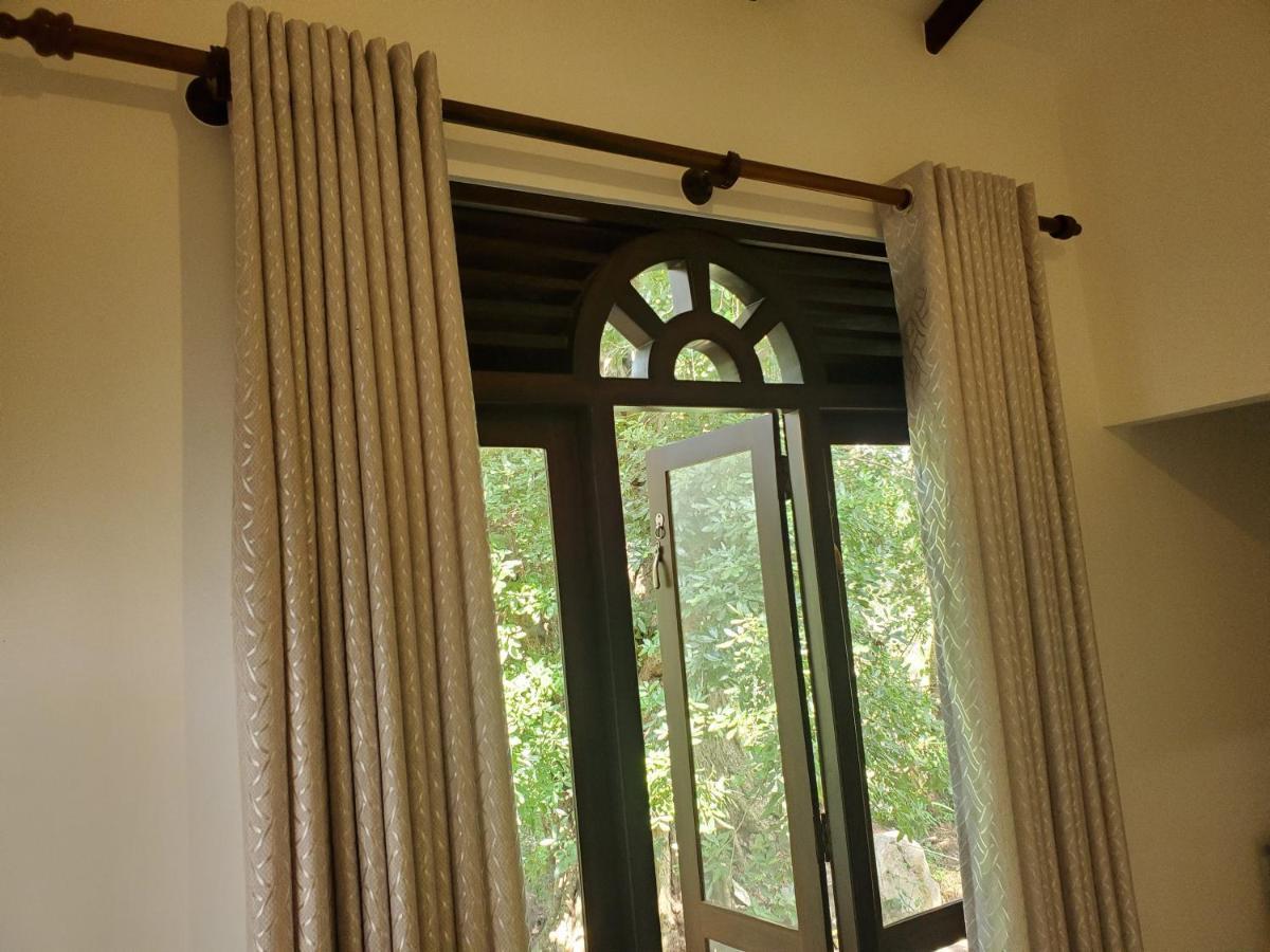 Sigiriya River Side Villa Ngoại thất bức ảnh